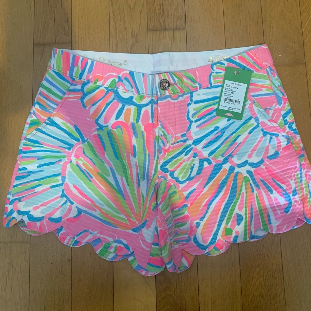 Lilly Pulitzer scallop shorts NWT